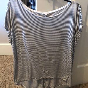 gap tee